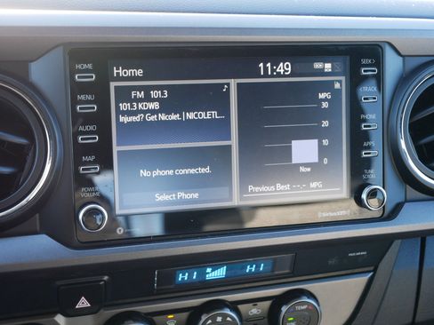 Used 2023 Toyota Tacoma TRD Off-Road image 22