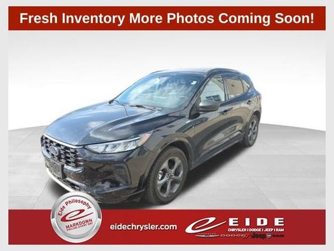 Used 2024 Ford Escape ST-Line w/ Tech Pack #1 AWD/4WD image 1