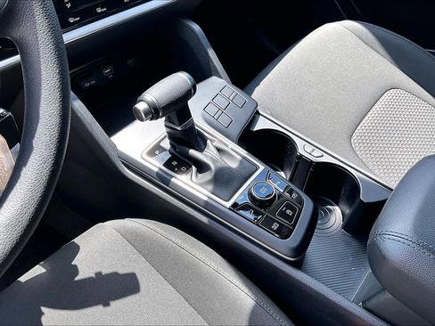 Certified 2024 Kia Sportage LX FWD image 15