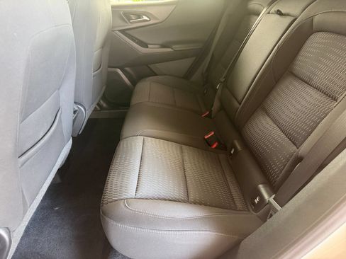 Used 2025 Chevrolet Equinox LT AWD/4WD image 25