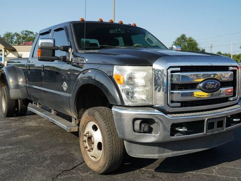 Used 2015 Ford F350 Lariat w/ Lariat Ultimate Package AWD/4WD image 36