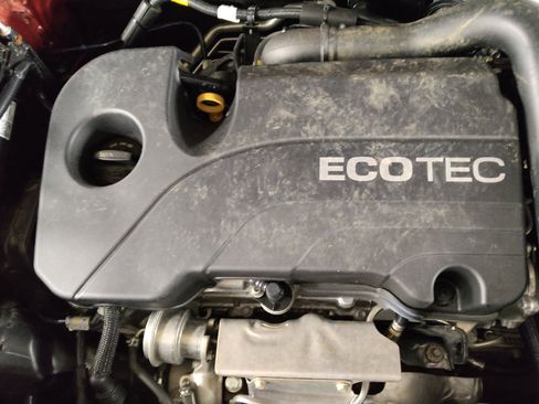 Used 2020 Chevrolet Equinox LT FWD image 30