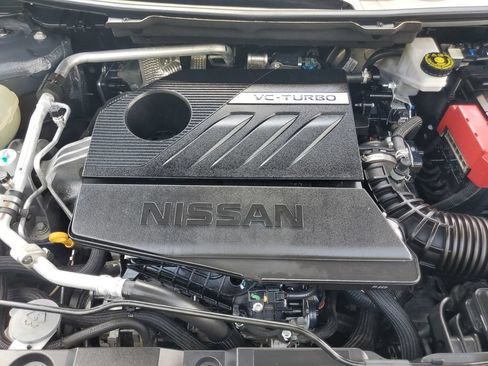 Used 2025 Nissan Rogue SV AWD/4WD image 29