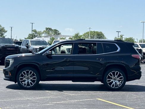 New 2026 GMC Acadia Denali Ultimate AWD/4WD image 11