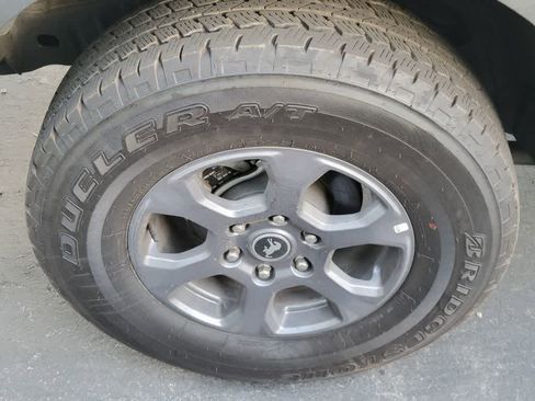 Used 2025 Ford Bronco Big Bend image 9