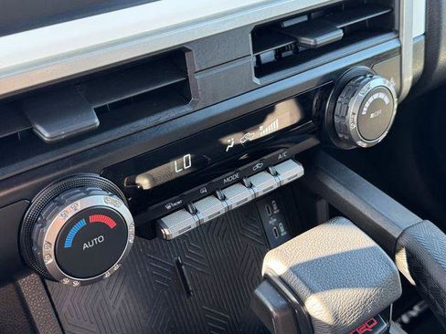 Certified 2024 Toyota Tacoma TRD Off-Road image 19