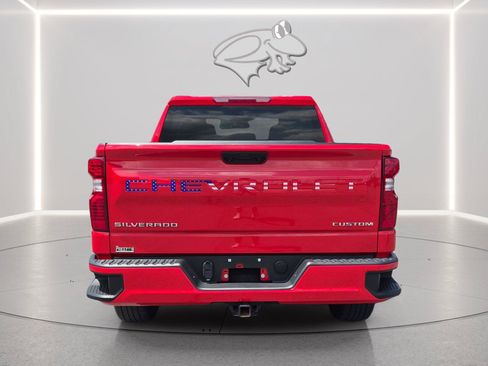 Used 2022 Chevrolet Silverado 1500 Custom AWD/4WD image 4