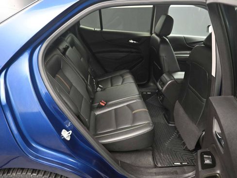 Used 2023 Chevrolet Equinox Premier image 11