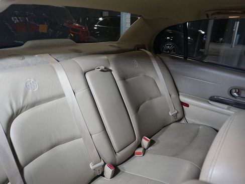 Used 2005 Buick Le Sabre Limited w/ Celebration Edition Package FWD image 22