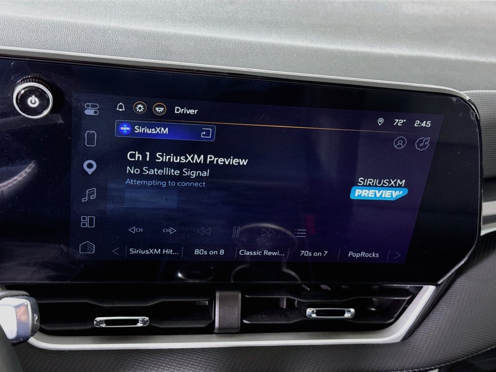 Used 2026 Chevrolet Equinox LT w/ Convenience Package II FWD image 7