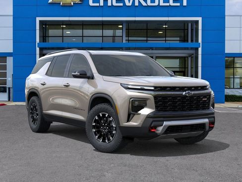 New 2026 Chevrolet Traverse Z71 w/ Enhanced Driving Package AWD/4WD image 7