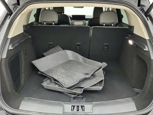 Used 2025 Lincoln Corsair Reserve image 21