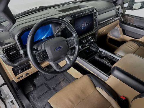Used 2023 Ford F350 Lariat w/ Chrome Package AWD/4WD image 2