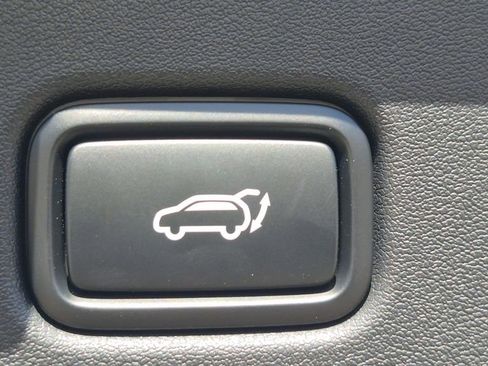New 2025 Kia EV6 Light w/ Light LR Technology Package image 15