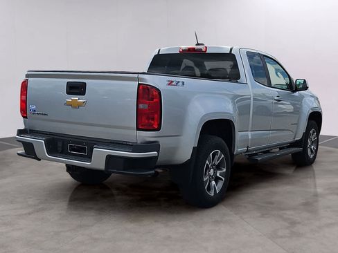 Used 2015 Chevrolet Colorado Z71 AWD/4WD image 4