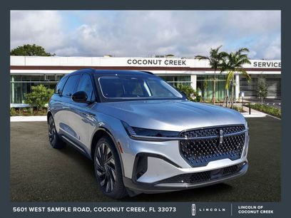 New 2026 Lincoln Nautilus Reserve w/ Jet Appearance Package