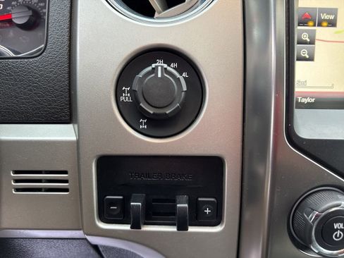 Used 2014 Ford F150 FX4 w/ Equipment Group 402A Luxury image 27