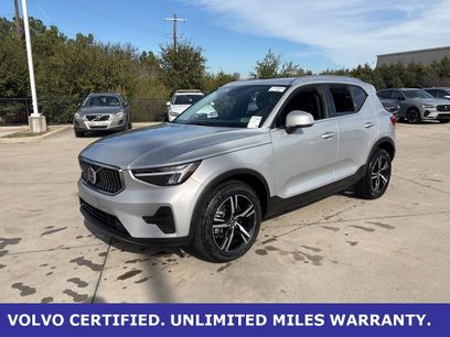 Certified 2025 Volvo XC40 B5 Core