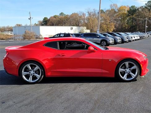 Used 2018 Chevrolet Camaro LT w/ RS Package image 2