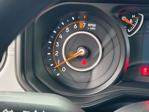 New 2026 Jeep Gladiator Sport image 36