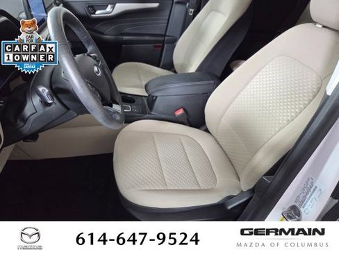 Used 2021 Ford Escape SE w/ SE Sport Appearance Package AWD/4WD image 19