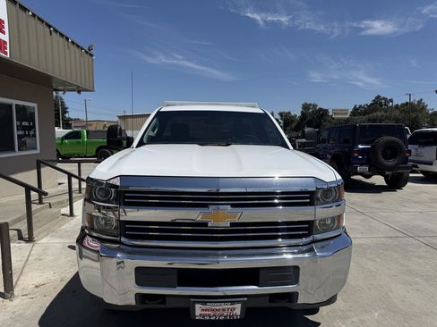 Used 2016 Chevrolet Silverado 2500 W/T RWD image 8
