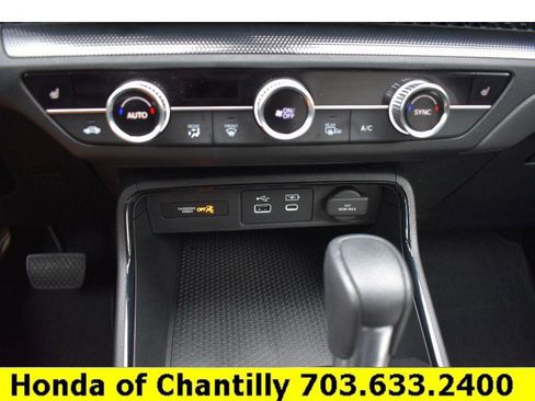 Used 2023 Honda CR-V EX image 16