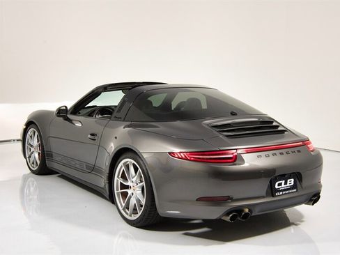 Used 2014 Porsche 911 Targa 4S AWD/4WD image 9