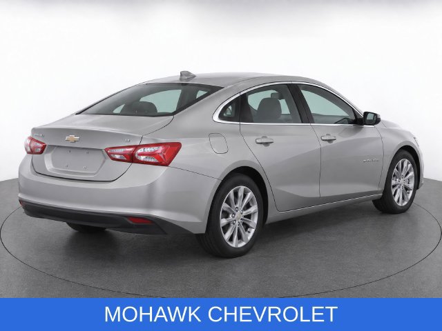Used 2022 Chevrolet Malibu LT FWD image 5