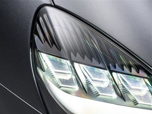 New 2026 Aston Martin Vanquish Convertible image 42