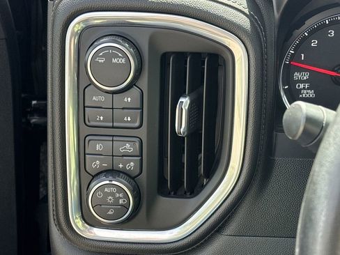Used 2020 Chevrolet Silverado 1500 RST AWD/4WD image 22