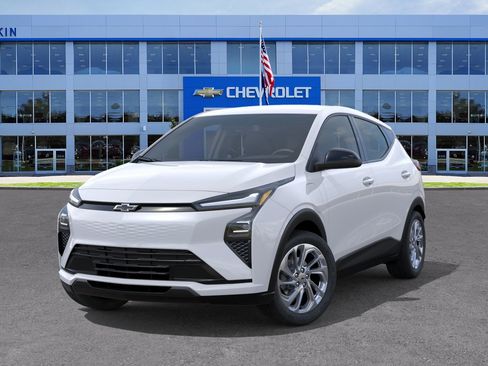 New 2027 Chevrolet Bolt LT FWD image 6