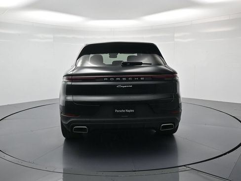 Certified 2026 Porsche Cayenne AWD/4WD image 29