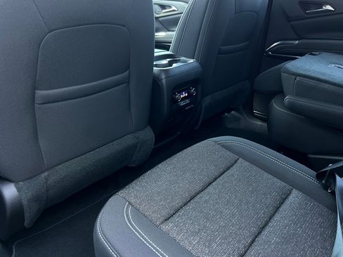 New 2025 Chevrolet Traverse LT w/ Enhanced Driving Package image 13