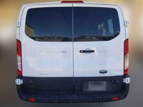 Used 2024 Ford Transit 350 XLT image 4