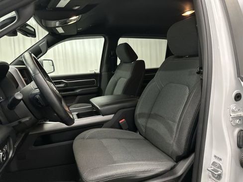 Used 2019 RAM 1500 Big Horn image 16