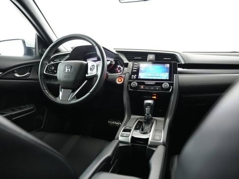 Used 2019 Honda Civic Sport image 10