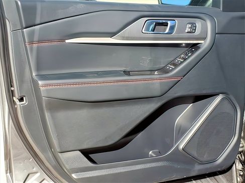 New 2026 Ford Explorer ST-Line w/ Premium Package image 19