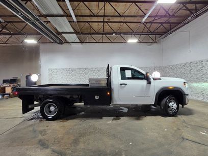 Used 2024 GMC Sierra 3500 Pro w/ Convenience Package