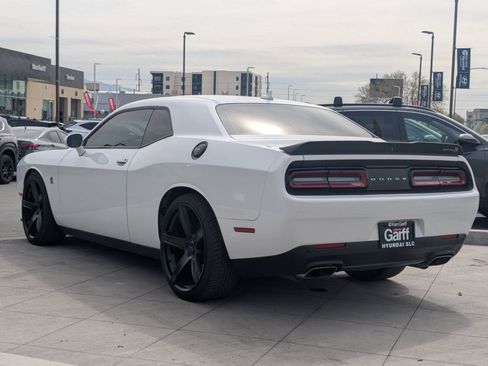 Used 2021 Dodge Challenger R/T Scat Pack w/ Driver Convenience Group image 7