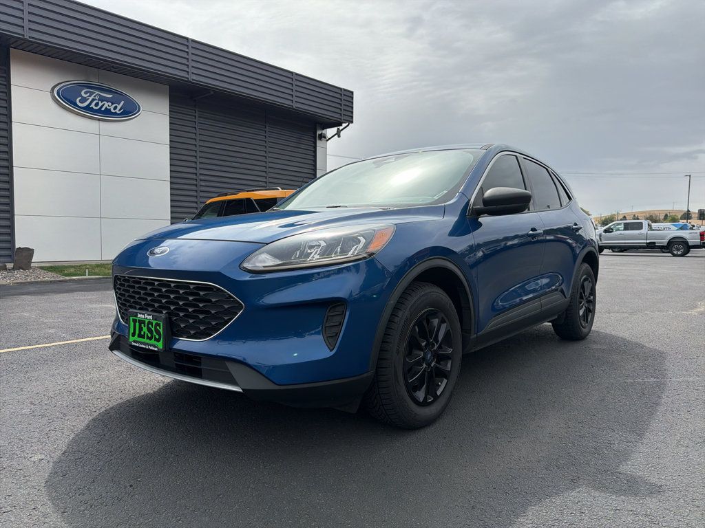 Used 2022 Ford Escape SE w/ Convenience Package AWD/4WD image 21