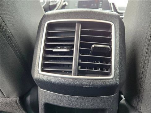 Used 2025 Kia Sportage LX FWD image 17
