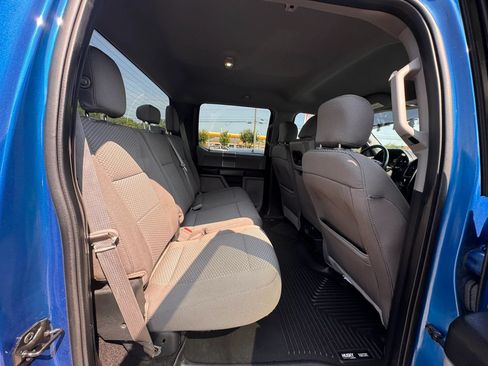 Used 2018 Ford F150 XLT w/ Equipment Group 302A Luxury AWD/4WD image 29