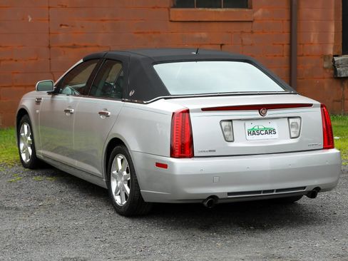 Used 2008 Cadillac STS w/ Preferred Equipment Group AWD/4WD image 44