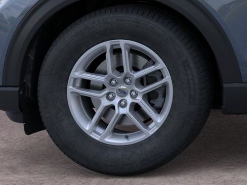 New 2026 Ford Explorer Active RWD image 19