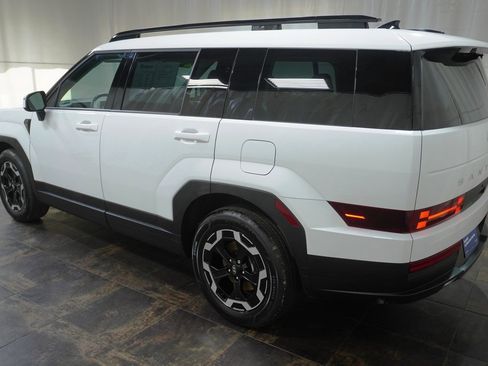 Used 2024 Hyundai Santa Fe SEL image 5