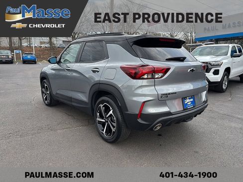 Used 2023 Chevrolet TrailBlazer RS w/ Sun and Liftgate Package image 5