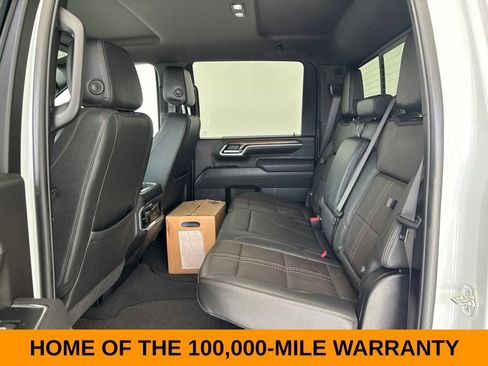 Used 2025 Chevrolet Silverado 3500 High Country AWD/4WD image 16