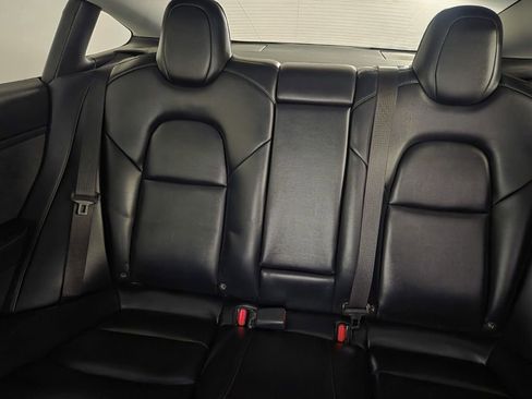 Used 2022 Tesla Model 3 Long Range image 22