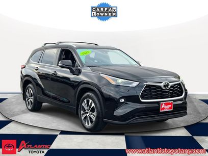 Used 2024 Toyota Highlander XLE